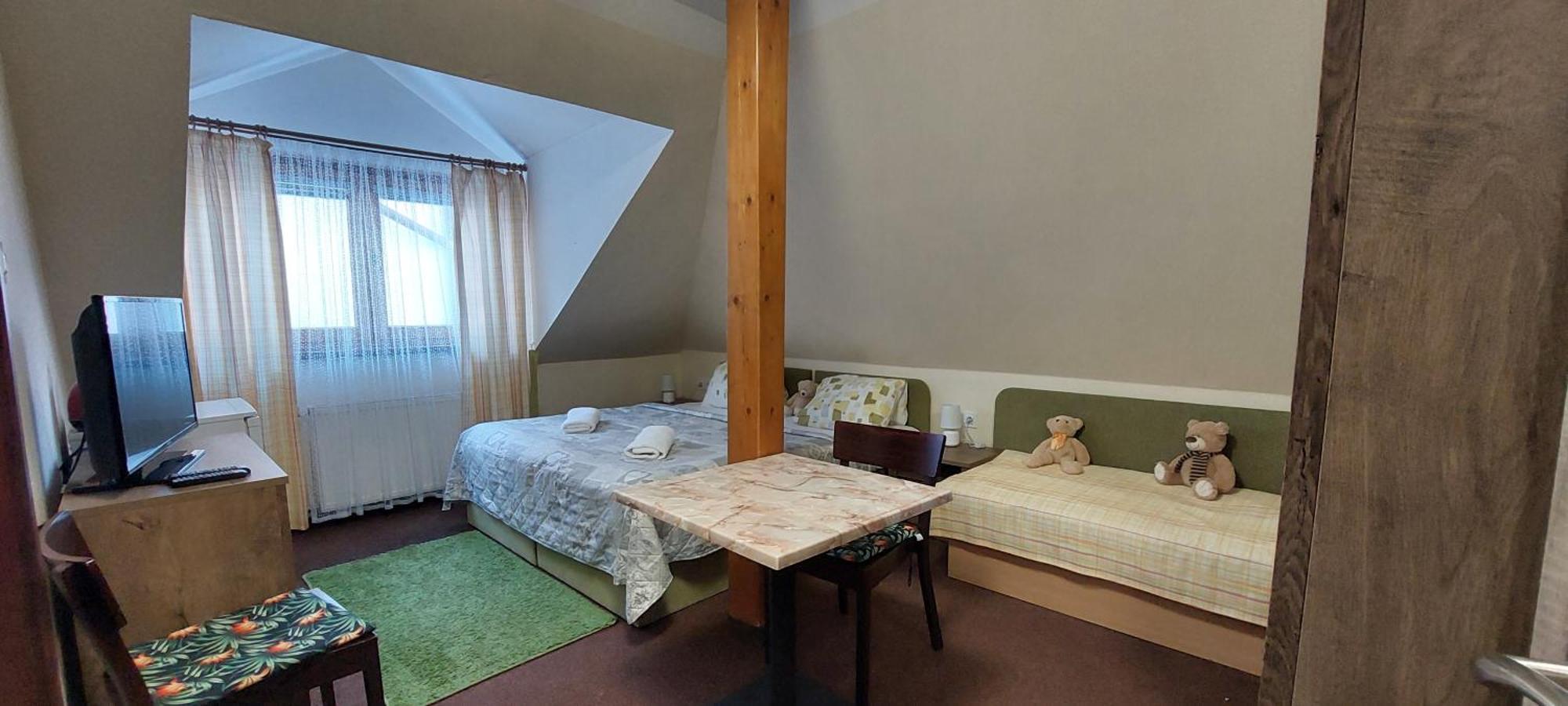 Penzion a bistro U Šelongů - Gentleman Jindřichův Hradec Exterior foto