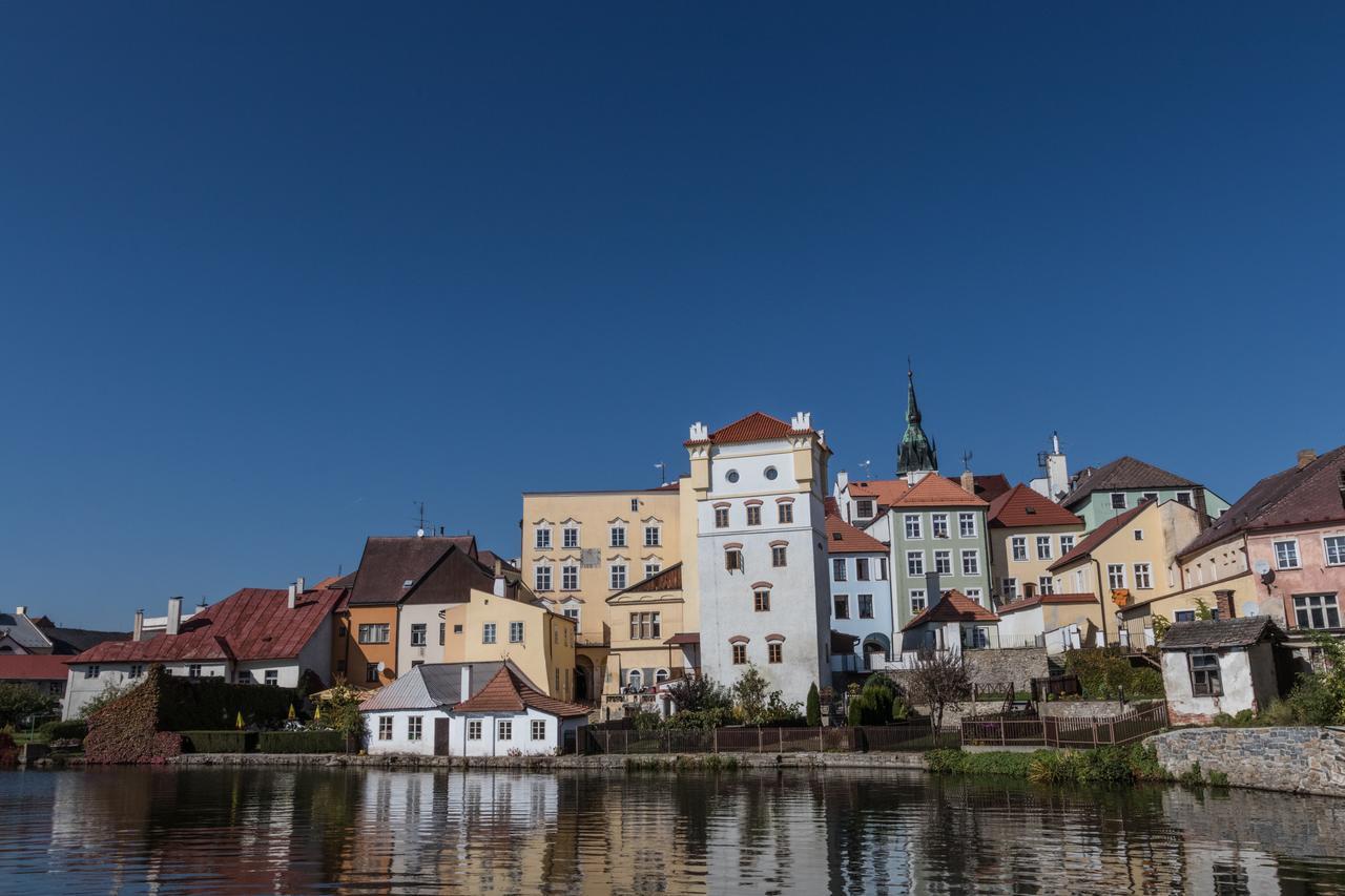 Penzion a bistro U Šelongů - Gentleman Jindřichův Hradec Exterior foto
